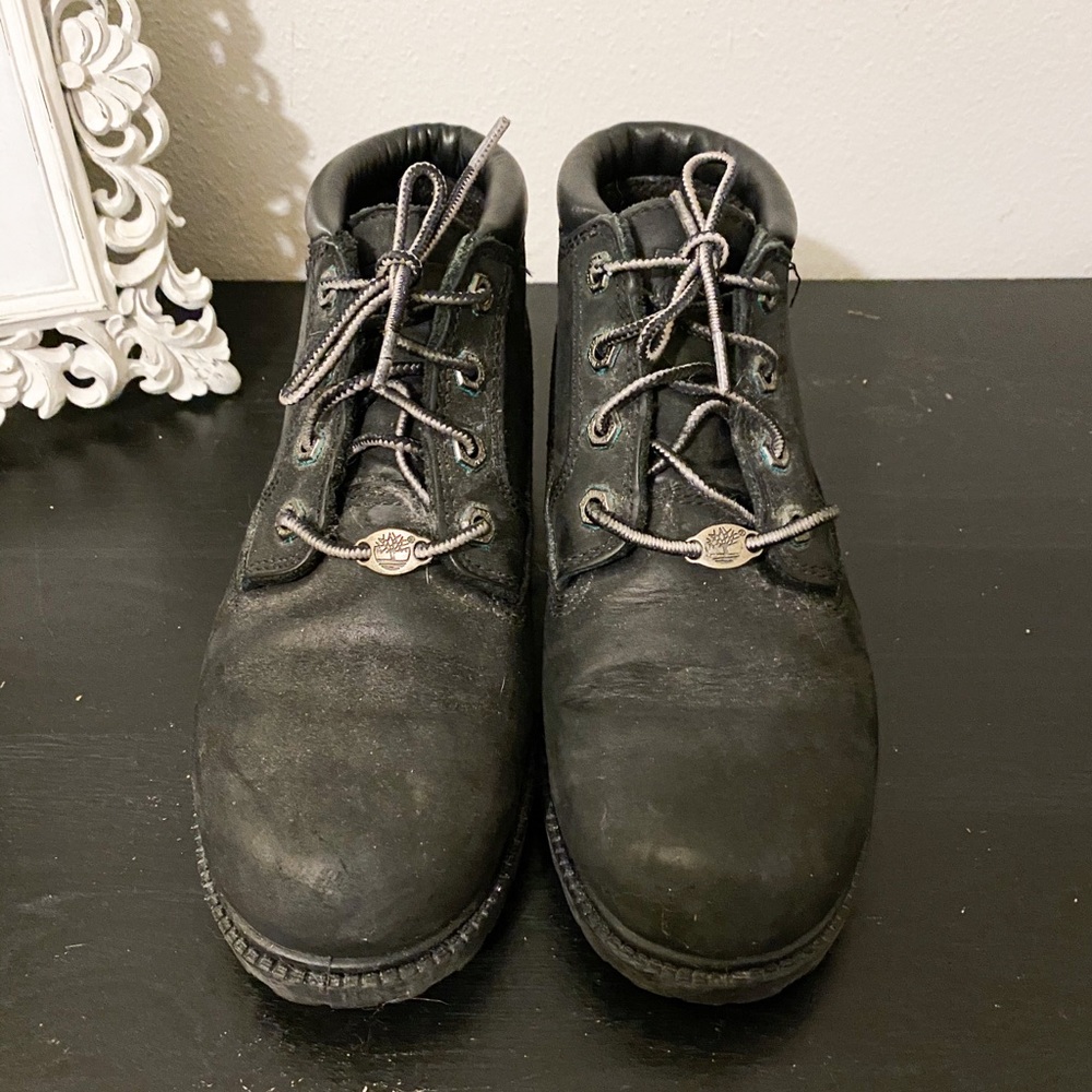 Women’s Waterproof Timberland Boots • Size 7.5
